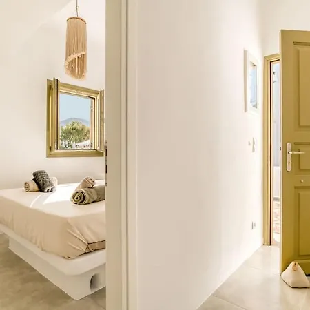 Folia House - Overlooking Vakantiehuis